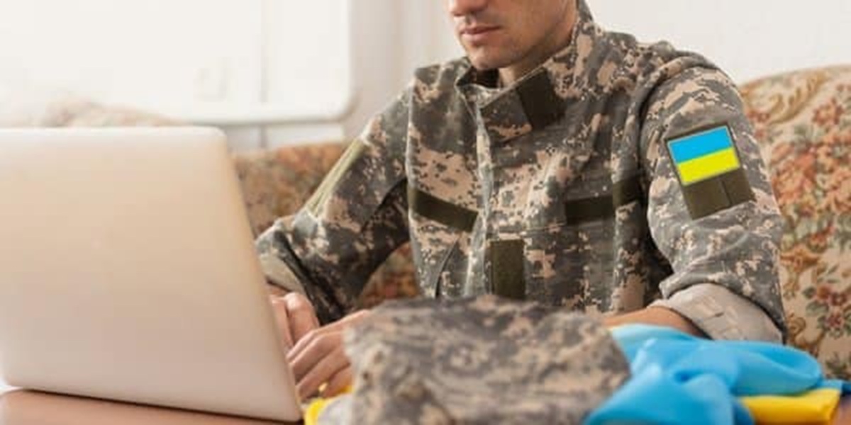Пільги, програми та допомога за один клік: в Україні запустили платформу Ветеран PRO