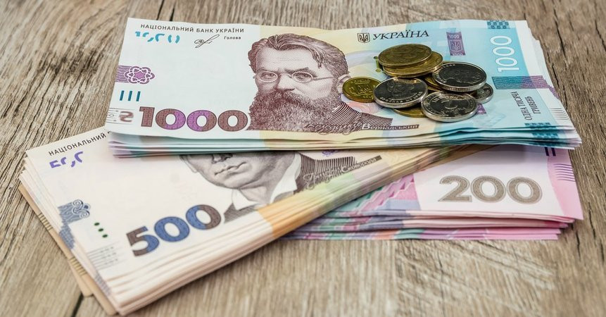 Грошова допомога до 800 тис. грн: хто з українців може отримати