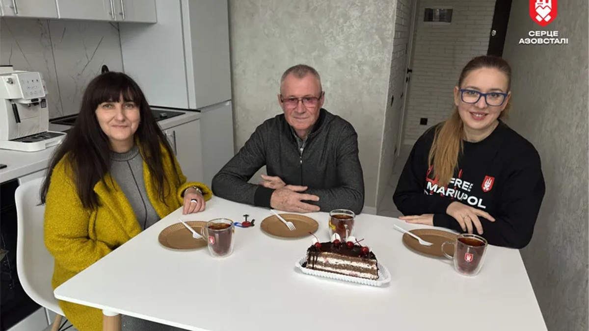 У 62 роки став на захист Маріуполя: пастор Анатолій Волошин отримав квартиру за програмою "Вдома"