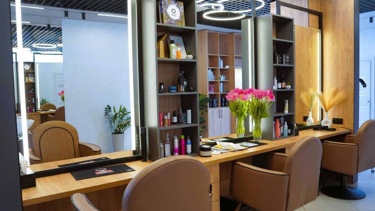 Від естетики - до послуг реабілітації: ветеран Володимир Балковий розвиває салон краси у Полтаві