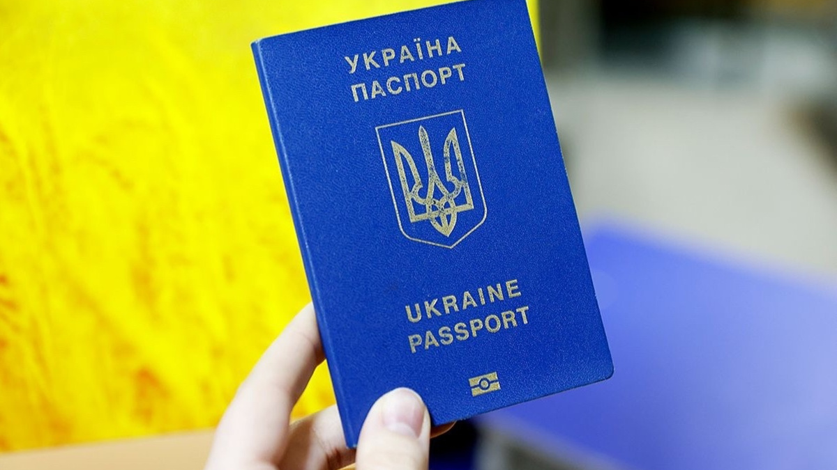 Військовозобов’язаним за кордоном спростили оформлення паспортів – деталі