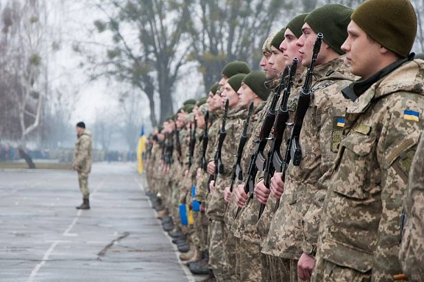 Добровольці до 25 років - чи всі отримають один мільйон