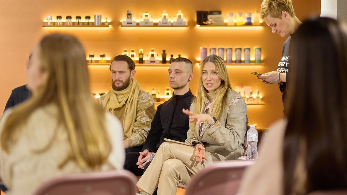 DoLadu Camp: РІВНИЙ-РІВНОМУ - безкоштовна програма емоційного відновлення ветеранів