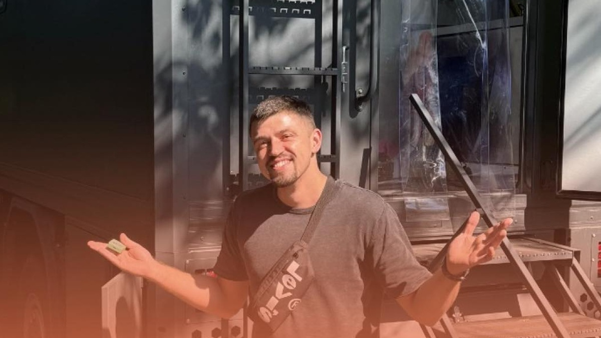 Не просто бізнес, а й підтримка побратимів: ветеран Дмитро Лябах розвиває стоматкабінет у Києві