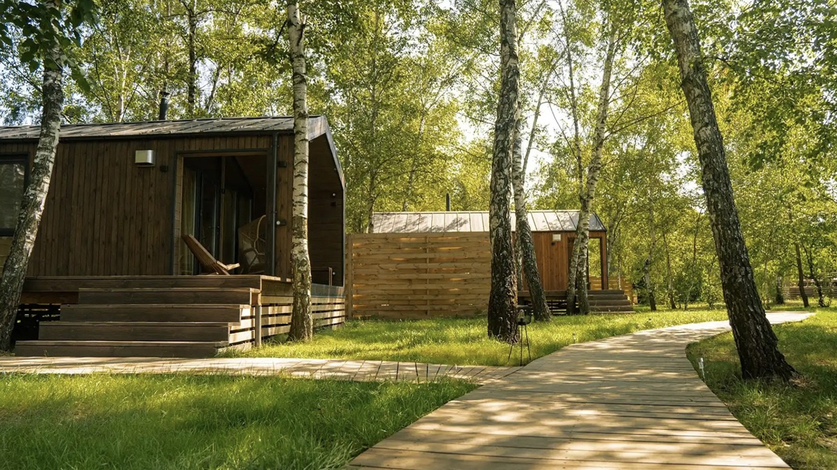 Бізнес, народжений з мрії про відпочинок: родина ветерана розвиває глемпінг на Полтавщині