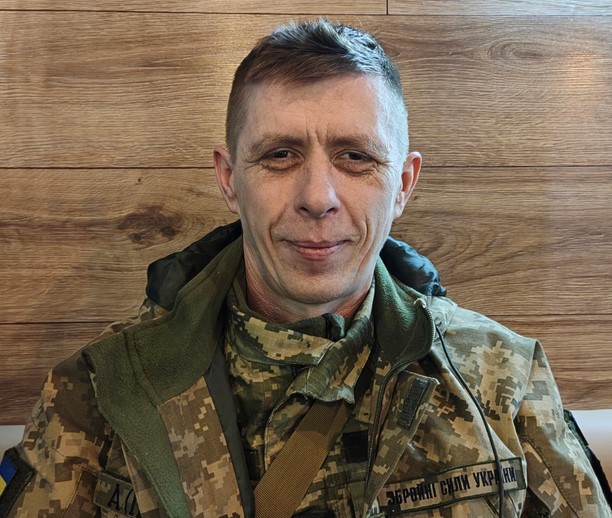 471 день на передовій без ротації – історія бойового медика Сергія Тищенка