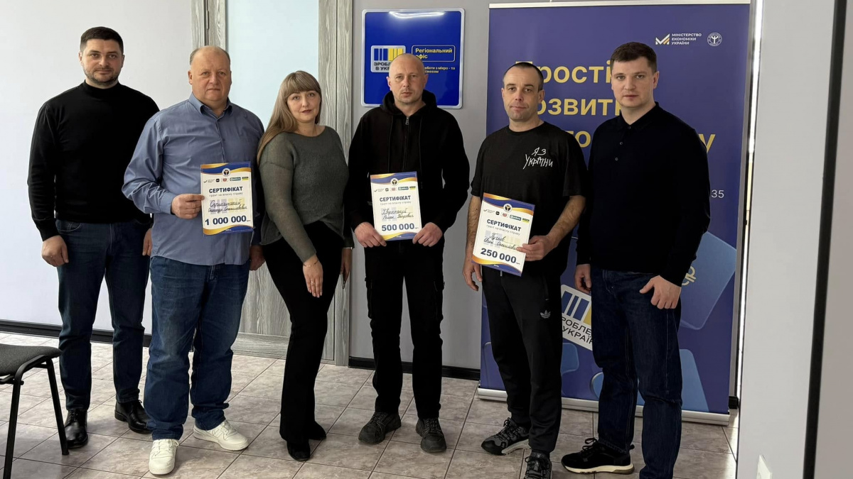 Столярна майстерня, SPA-купель та переробка продукції: ветерани на Черкащині розвивають бізнес на грантові кошти