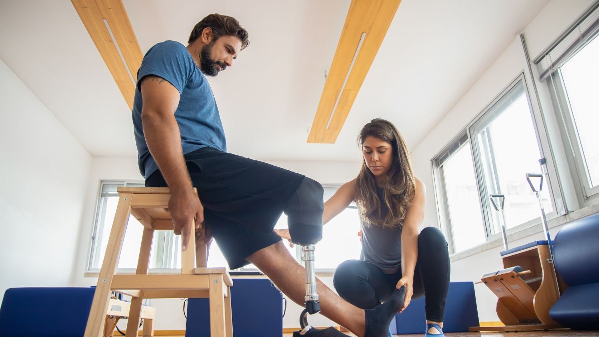 Як отримати безкоштовну реабілітацію – в Україні розпочали комунікаційну кампанію «Зміцнені»