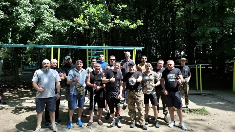 Простір підтримки та сили: у Чернівцях для воїнів та ветеранів запустили безкоштовну програму тренувань