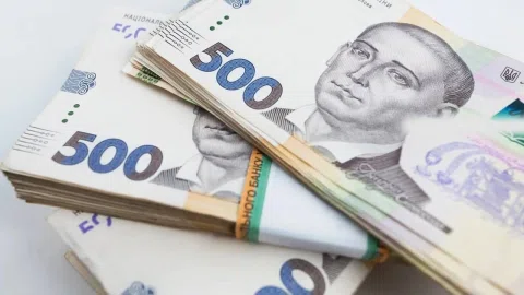 Квітневу грошову допомогу по 1500 грн отримає частина українців – перелік категорій