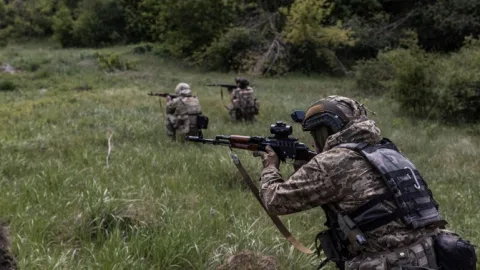 Нові гарантії для військових: від грошей до пільг для родин загиблих, що відомо