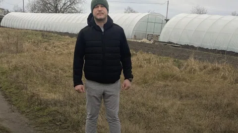 Перетворив сімейну ділянку на сучасну теплицю: історія розвитку бізнесу ветерана Андрія Примака