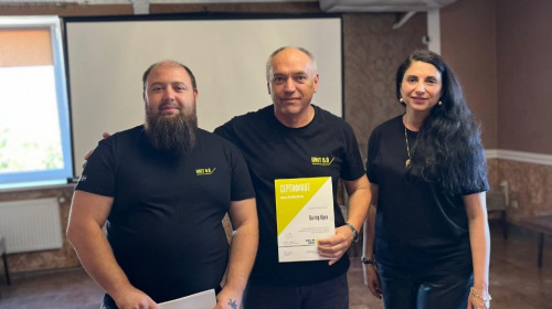 «Своїх не залишають»: як 65-річний ветеран і журналіст став кар'єрним консультантом
