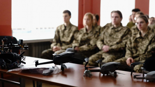 Військові у школі – як ветеранам стати викладачами «Захисту України»