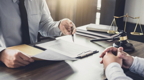 Довіреність, заповіт, особисте розпорядження – як військовий може захистити свою родину