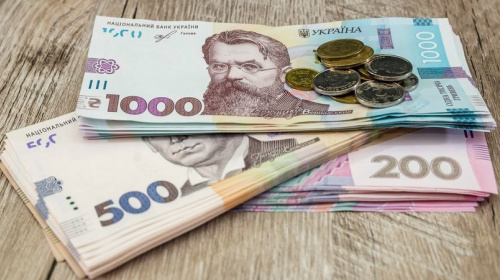 Грошова допомога до 800 тис. грн: хто з українців може отримати