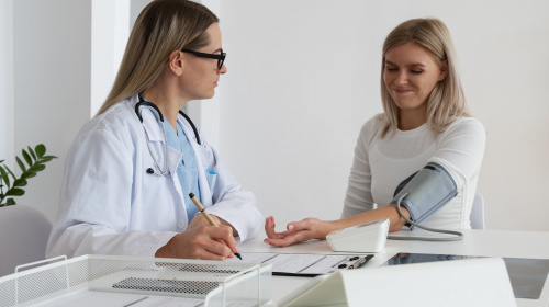 Ветеранки можуть безкоштовно пройти повний медичний чекап у Києві – подробиці