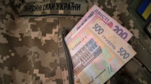 В Україні змінили порядок виплат родинам загиблих військових та поліцейських – подробиці