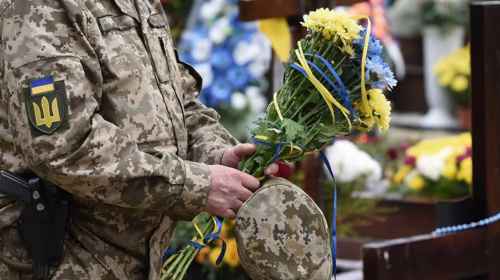 Родини загиблих добровольців можуть отримати 15 млн грн – куди звертатися