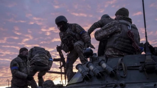 Старші — теж на фронт: Рада хоче дозволити мобілізацію після 60 років