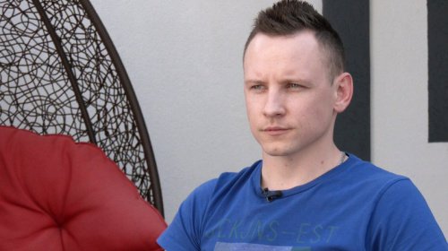 «Я багато чого можу і з однією ногою»: ветеран Віктор Шемедюк після поранення відкрив мережу зарядних станцій