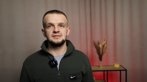 Повернувся з війни й почав заново – ветеран з Прикарпаття Іван Демидів відкрив виїзну хімчистку