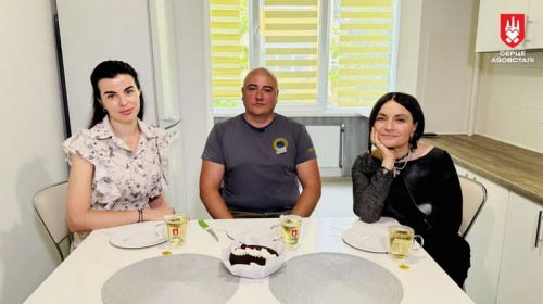 Учасник спецоперації ГУР у Маріуполі Олександр Демченко отримав власну квартиру від «Серця Азовсталі»