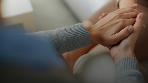 У Києві запускають групи підтримки для дружин полонених і безвісти зниклих військових – подробиці