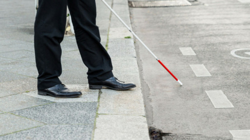Адаптація після втрати зору для ветеранів  - як взяти участь у безкоштовній програмі