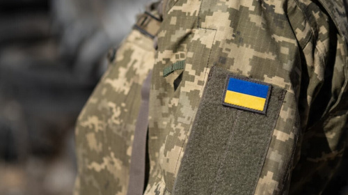 Відслужив – і за кордон: у Раді пропонують новий формат військового контракту