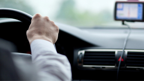 Ветерани з інвалідністю можуть безкоштовно навчатися водінню авто – як працює програма