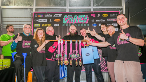 Команда ветеранів та цивільних "Жабколапки" подолала 24-годинний марафон у басейні на Crazy Challenge 2026