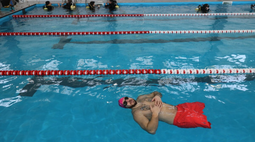 Реабілітація через плавання та дайвінг: у Львові відкрили безбар’єрний 25-метровий басейн
