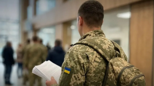 Як військовому звільнитися зі служби для догляду за родичем: перелік документів