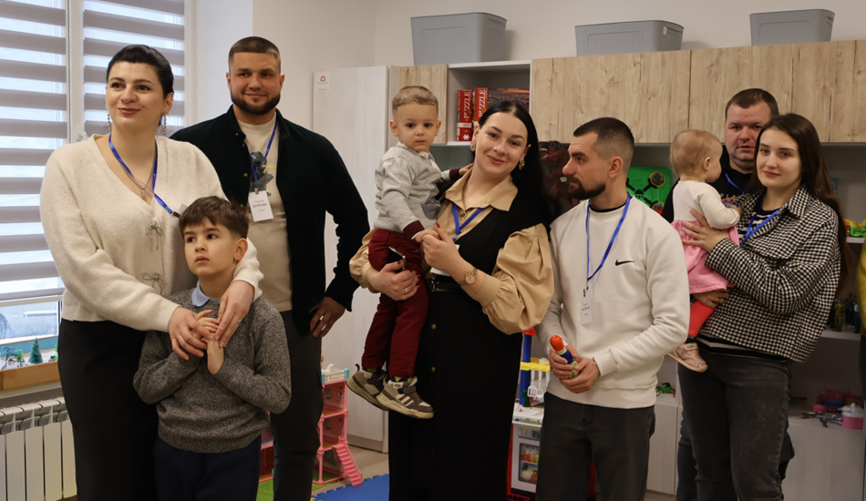 Місце відновлення та пошуку нових сенсів для ветеранів: на Рівненщині відкрився сімейний терапевтичний простір